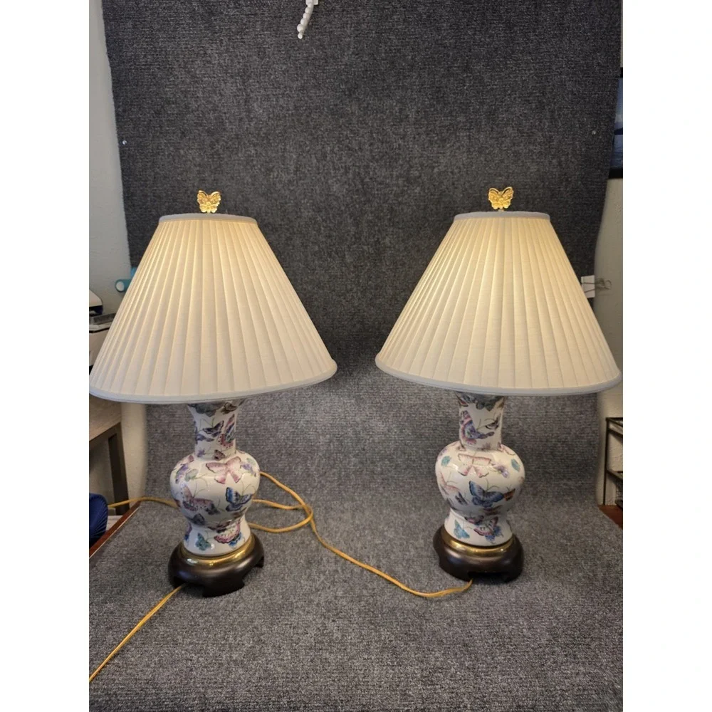 Rare Regency Frederick Cooper‎ Mariposa Butterfly Table Lamps W Original Shades